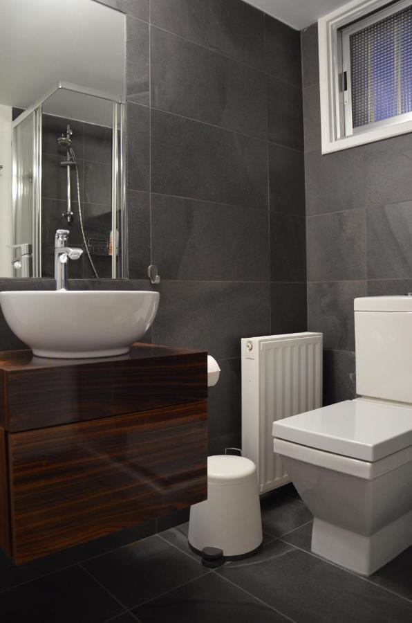 Strovolos Value Suites מראה חיצוני תמונה