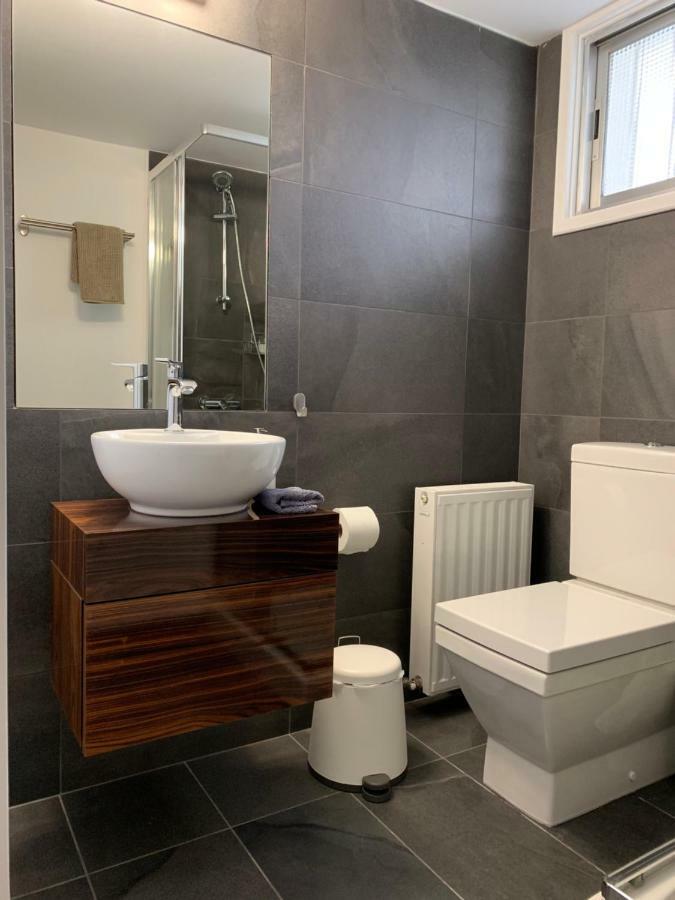 Strovolos Value Suites מראה חיצוני תמונה
